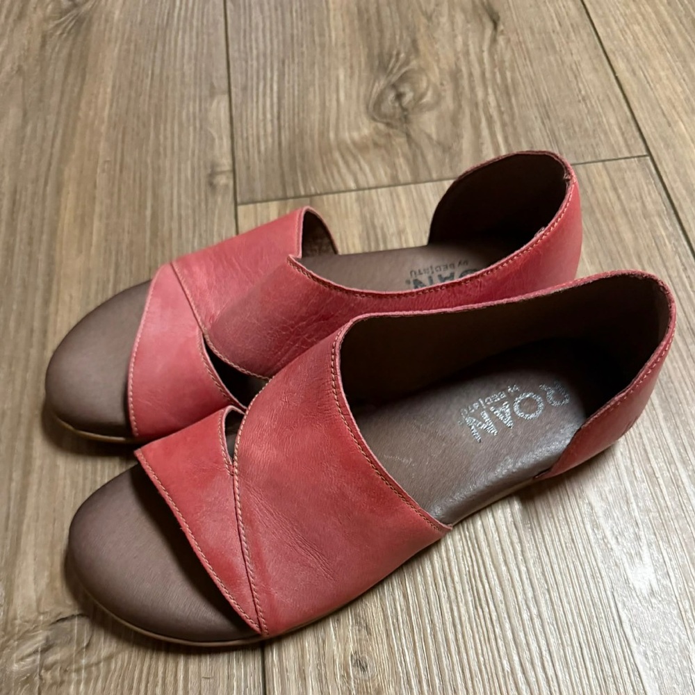 ROAN  Coral Open-Toe Flats